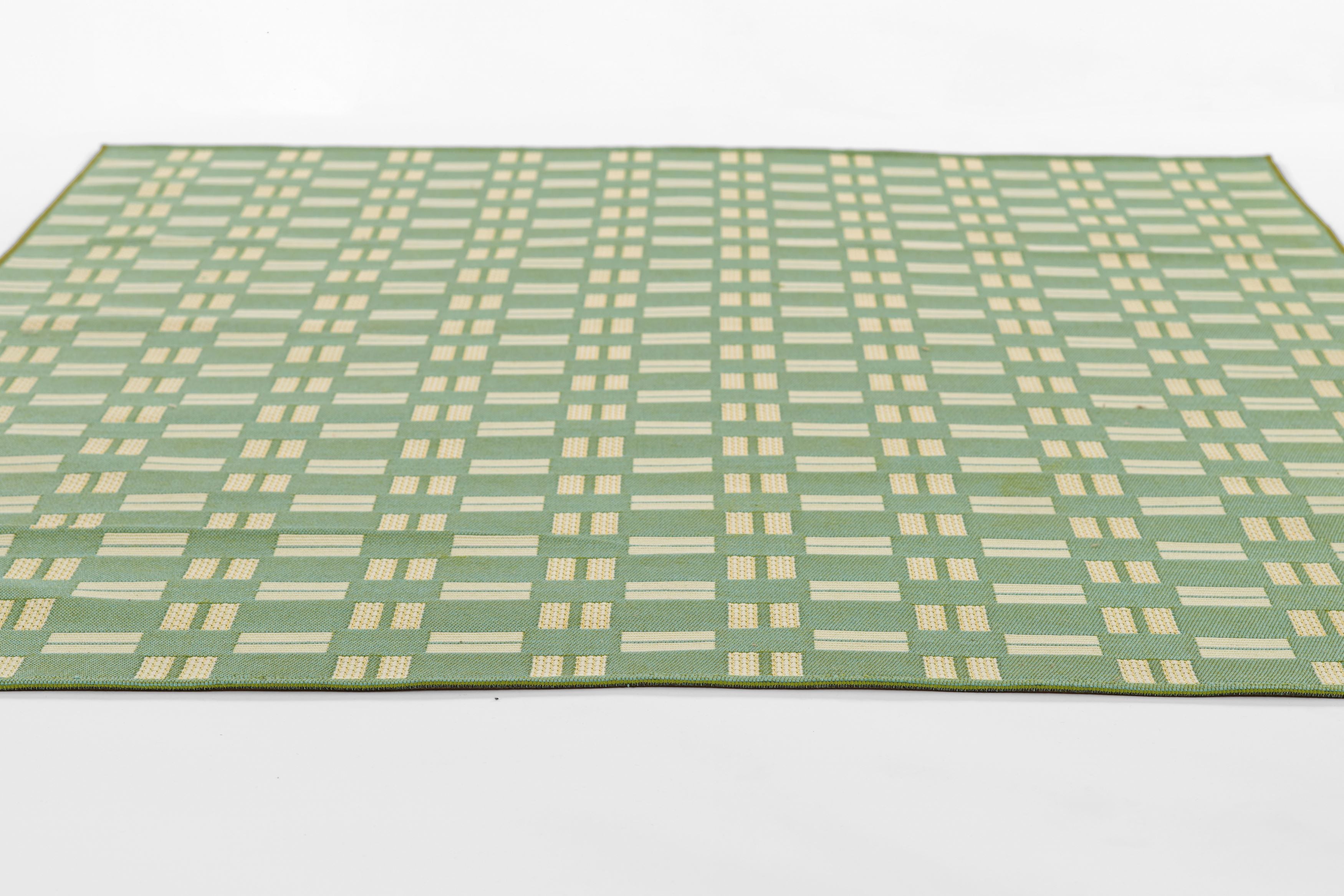 Novogratz x Momeni Iconic ICN-3 Green Area Rug