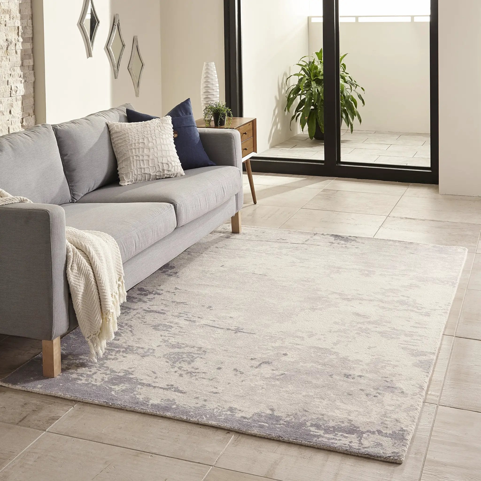 Illusions IL-03 Blue Area Rug by Momeni