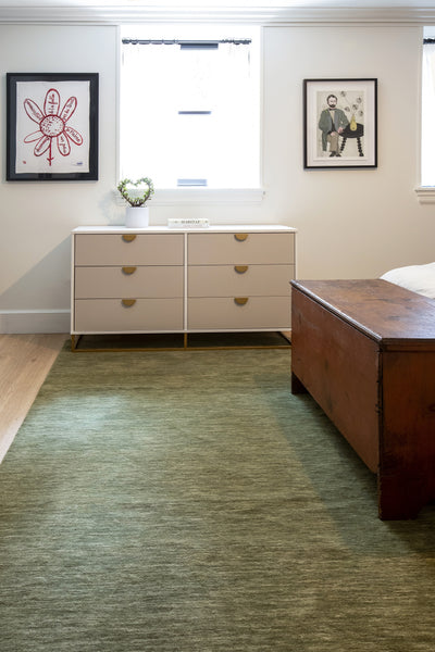 Novogratz Iris IR-01 Green Hand Loomed Area Rug by Momeni