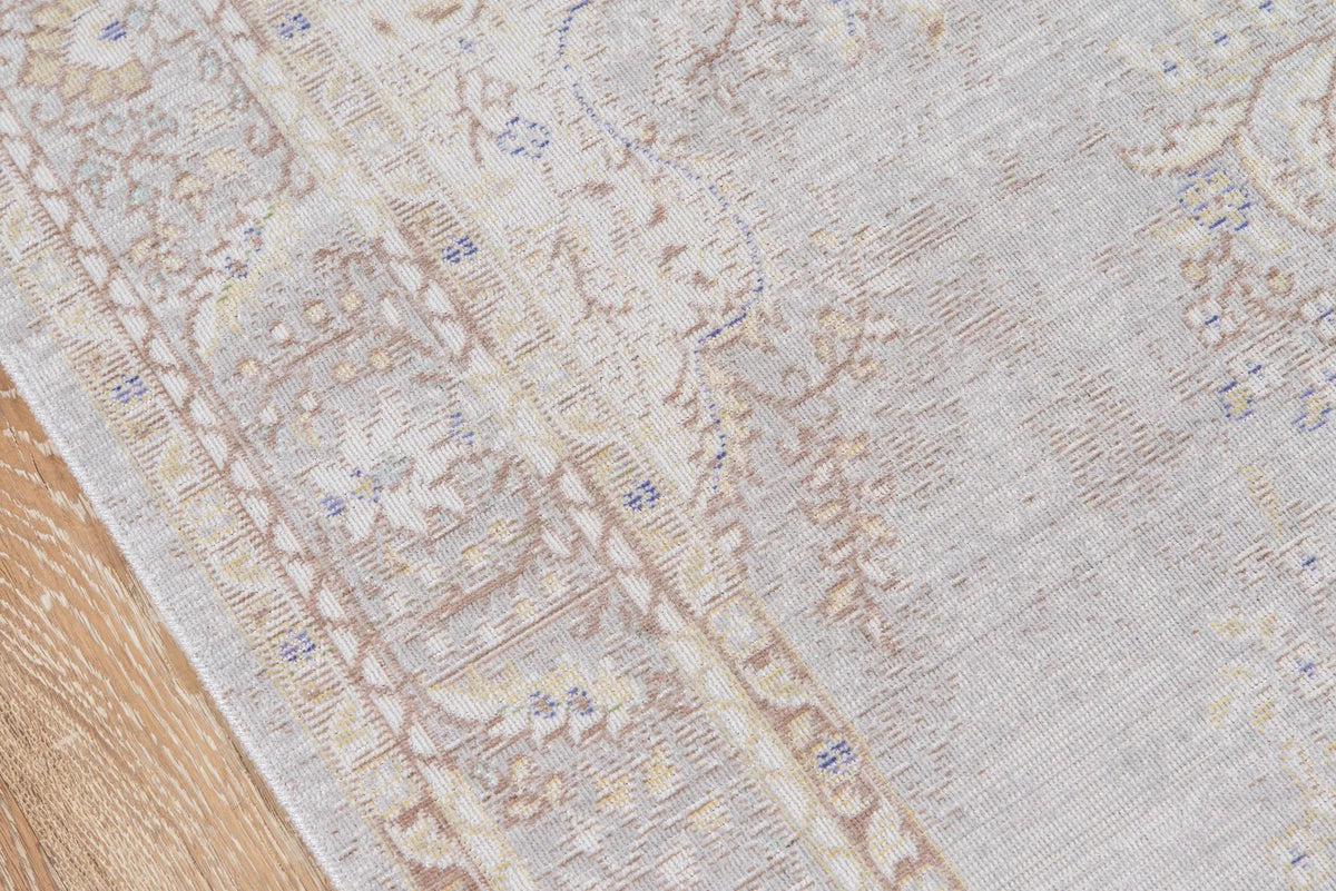 Isabella ISA-1 Gray Area Rug by Momeni