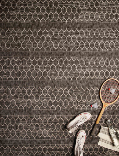 Loloi Isle IE-01 Black / Grey Area Rug