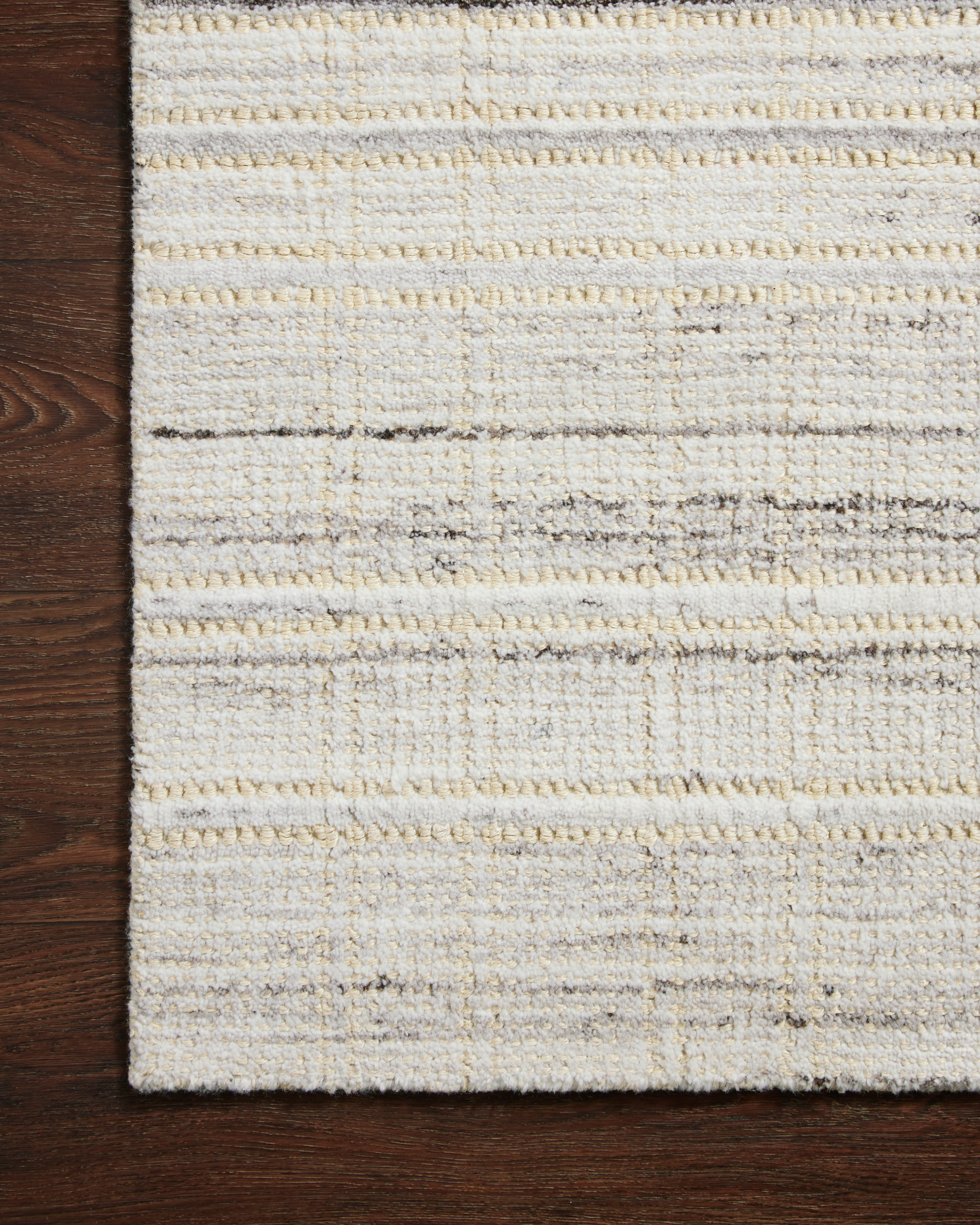 Loloi Jamie JEM-01 Ivory / Dove Area Rug