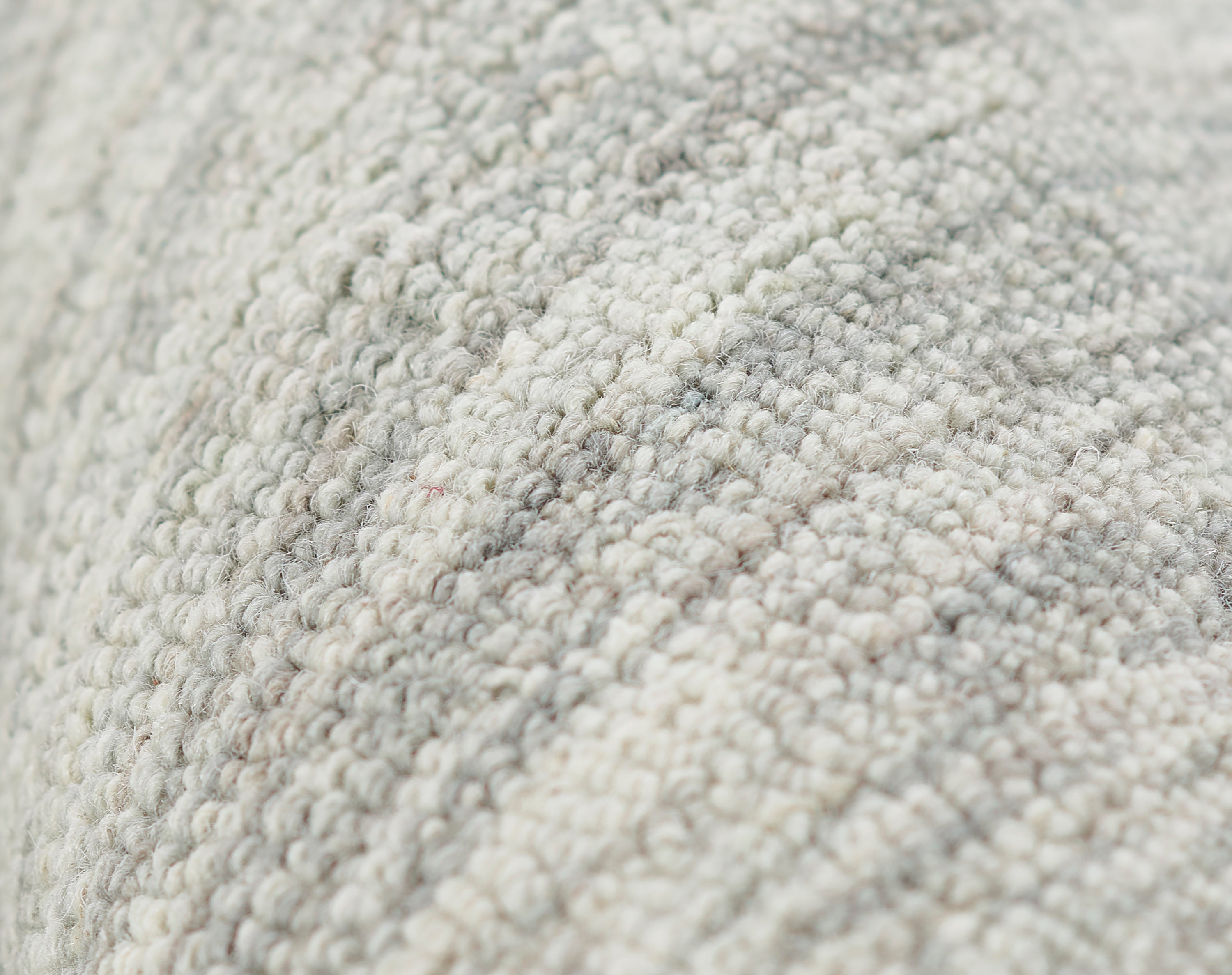 Momeni James JAM-1 Light Grey Rug