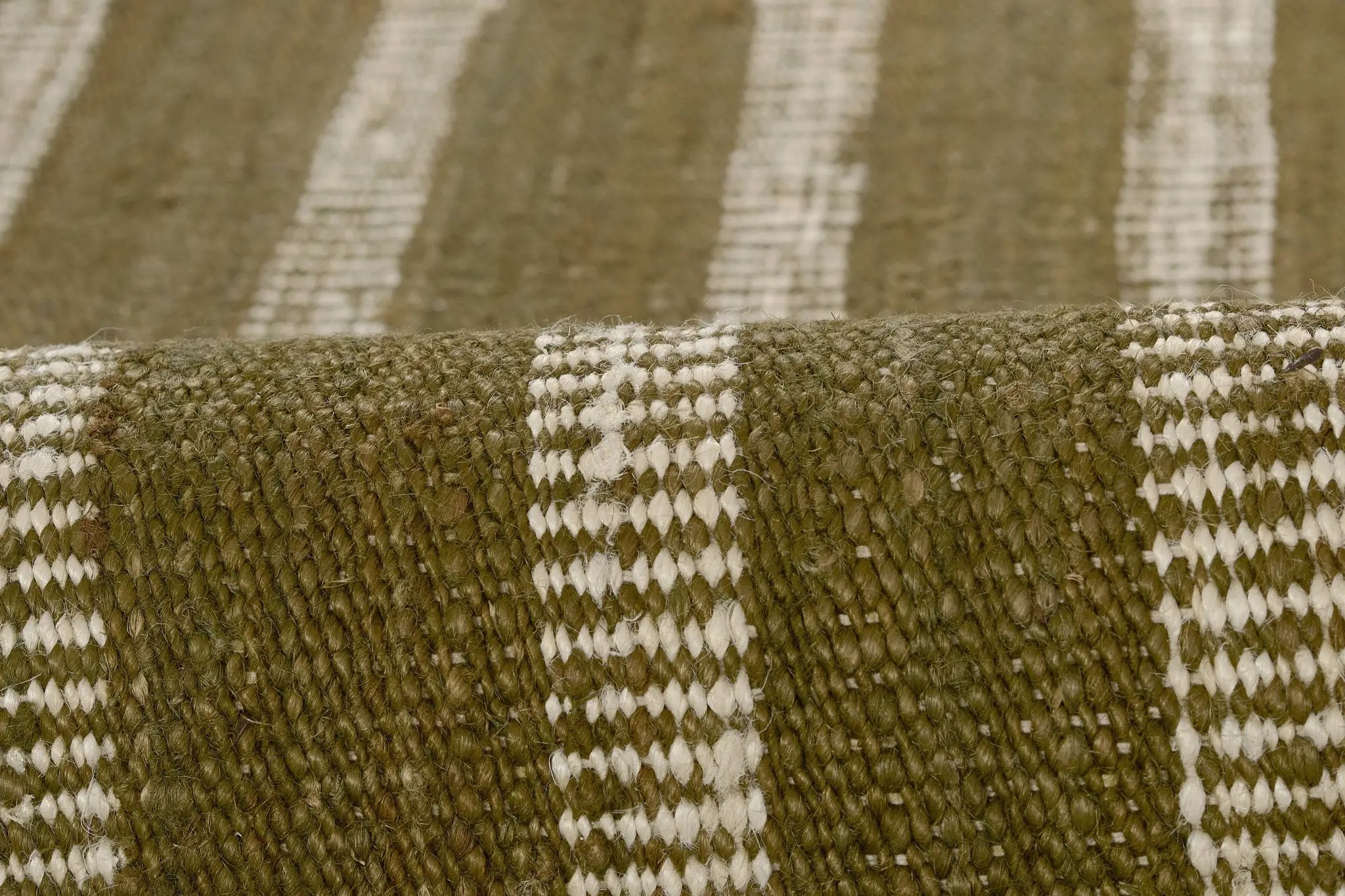 Jango JAN-1 Green Area Rug by Momeni