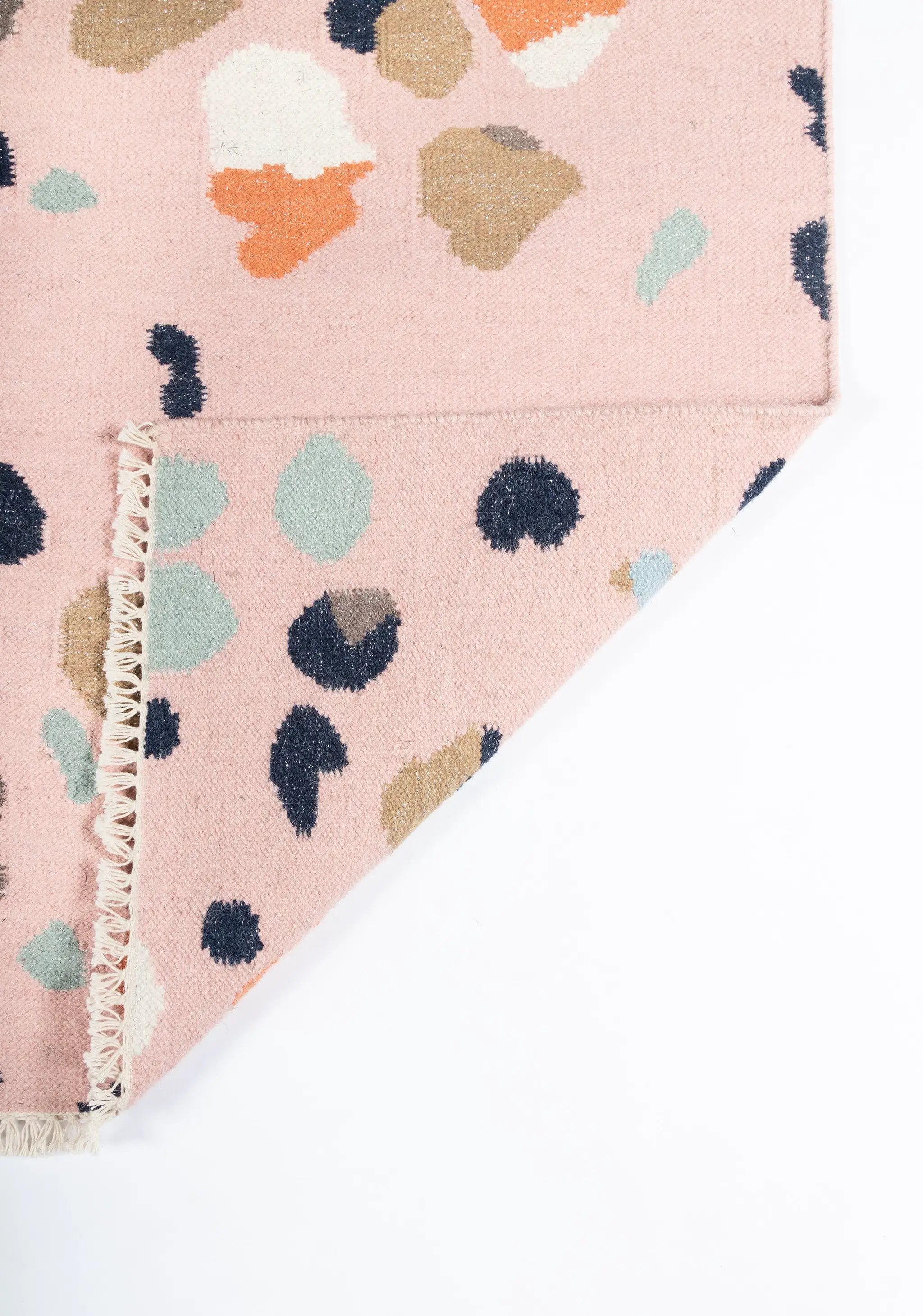 Jem JEM-2 Terri Pink Area Rug by Novogratz by Momeni