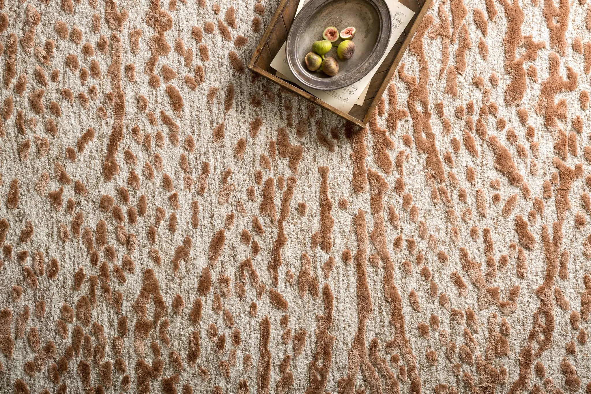 Juneau JY-01 Oatmeal / Terracotta Area Rug by Loloi
