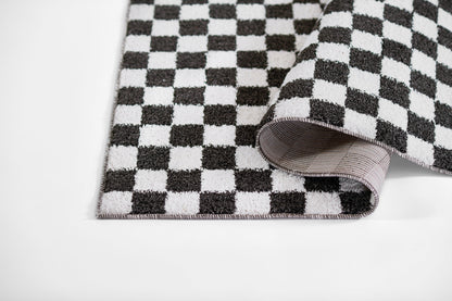Novogratz Kaia KAI-1 Black Area Rug by Momeni