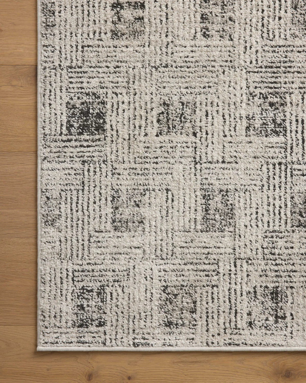 Kamala KAM-01 Grey / Graphite Area Rug by Loloi