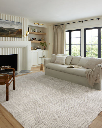 Loloi Kamala KAM-02 Ivory / Silver Area Rug