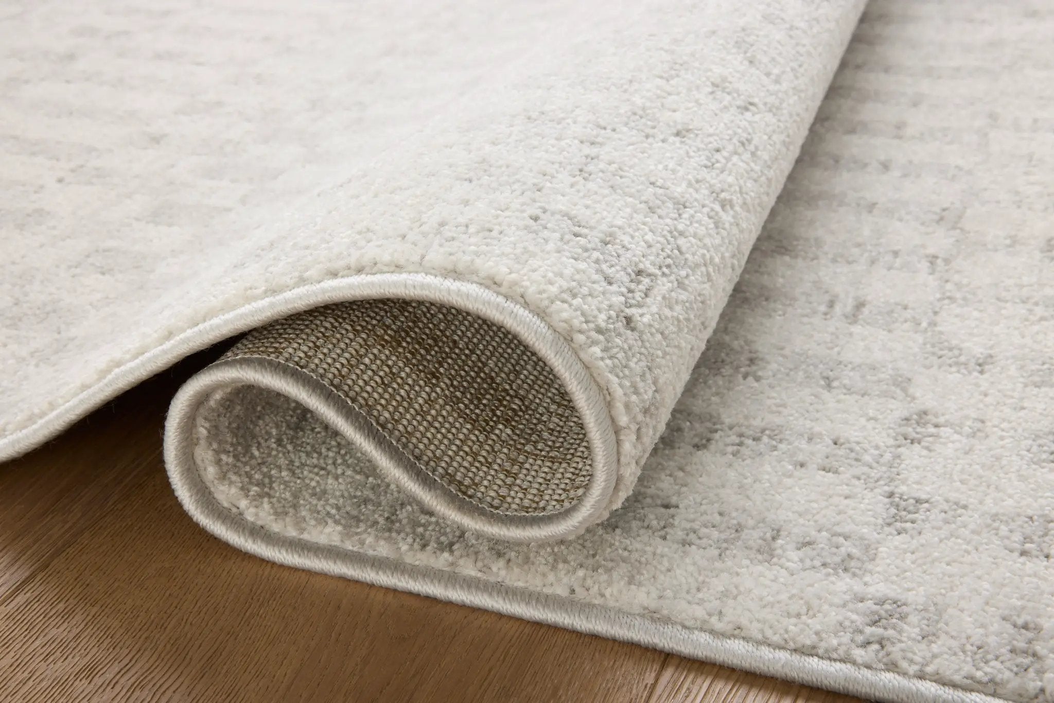 Kamala KAM-05 Ivory / Grey Area Rug by Loloi