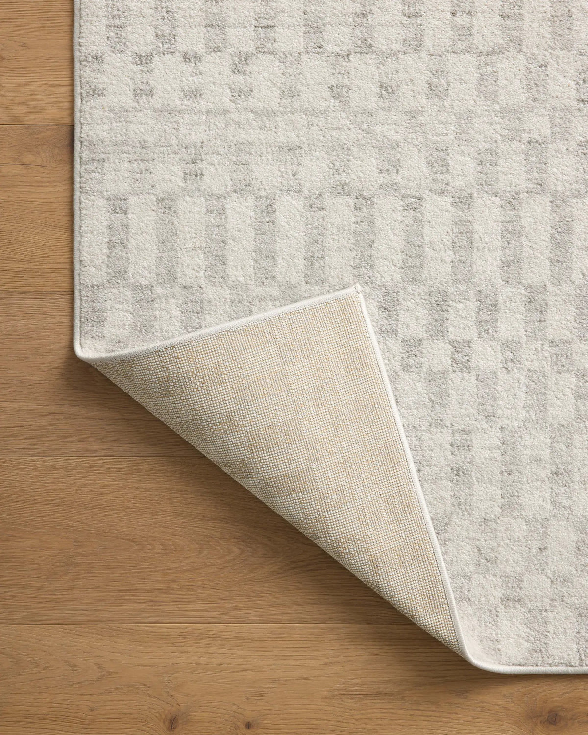 Kamala KAM-05 Ivory / Grey Area Rug by Loloi