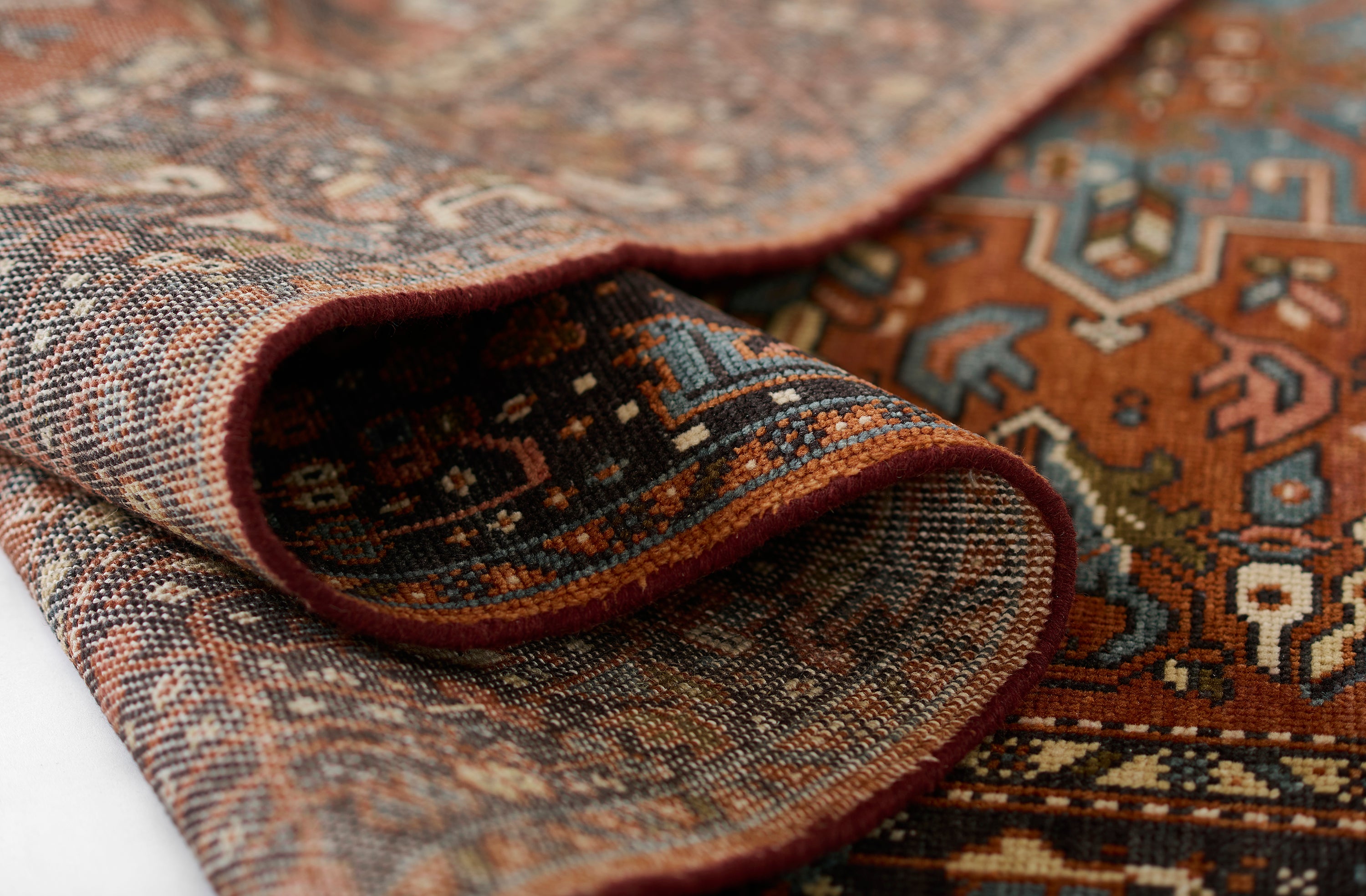 Momeni Karajeh KAJ-1 Red Hand Knotted Area Rug