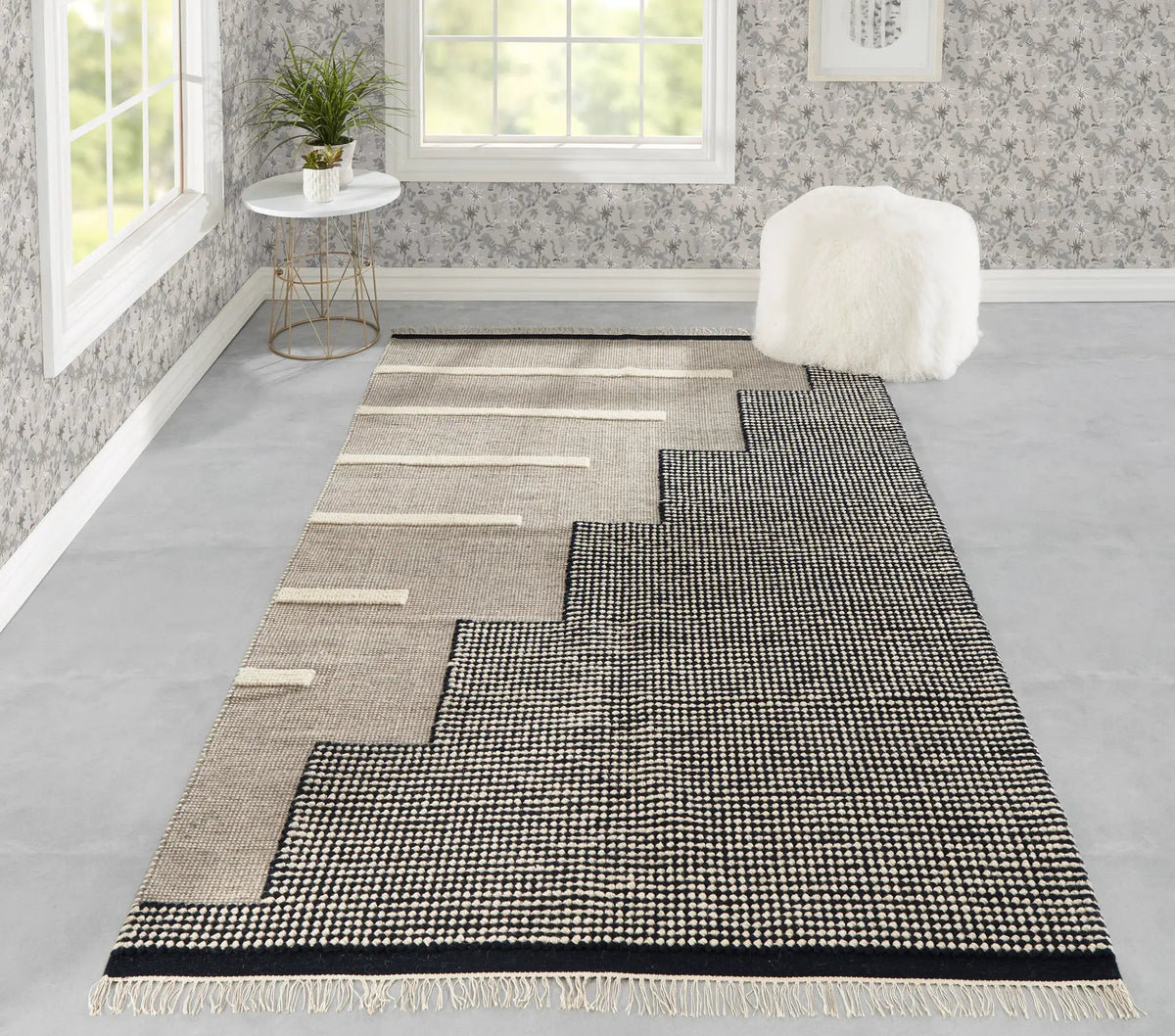 Karl KRL-1 Jules Black Area Rug by Novogratz by Momeni