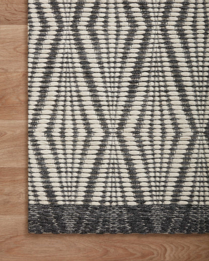 Loloi Kenzie KNZ-01 Ivory / Charcoal Area Rug