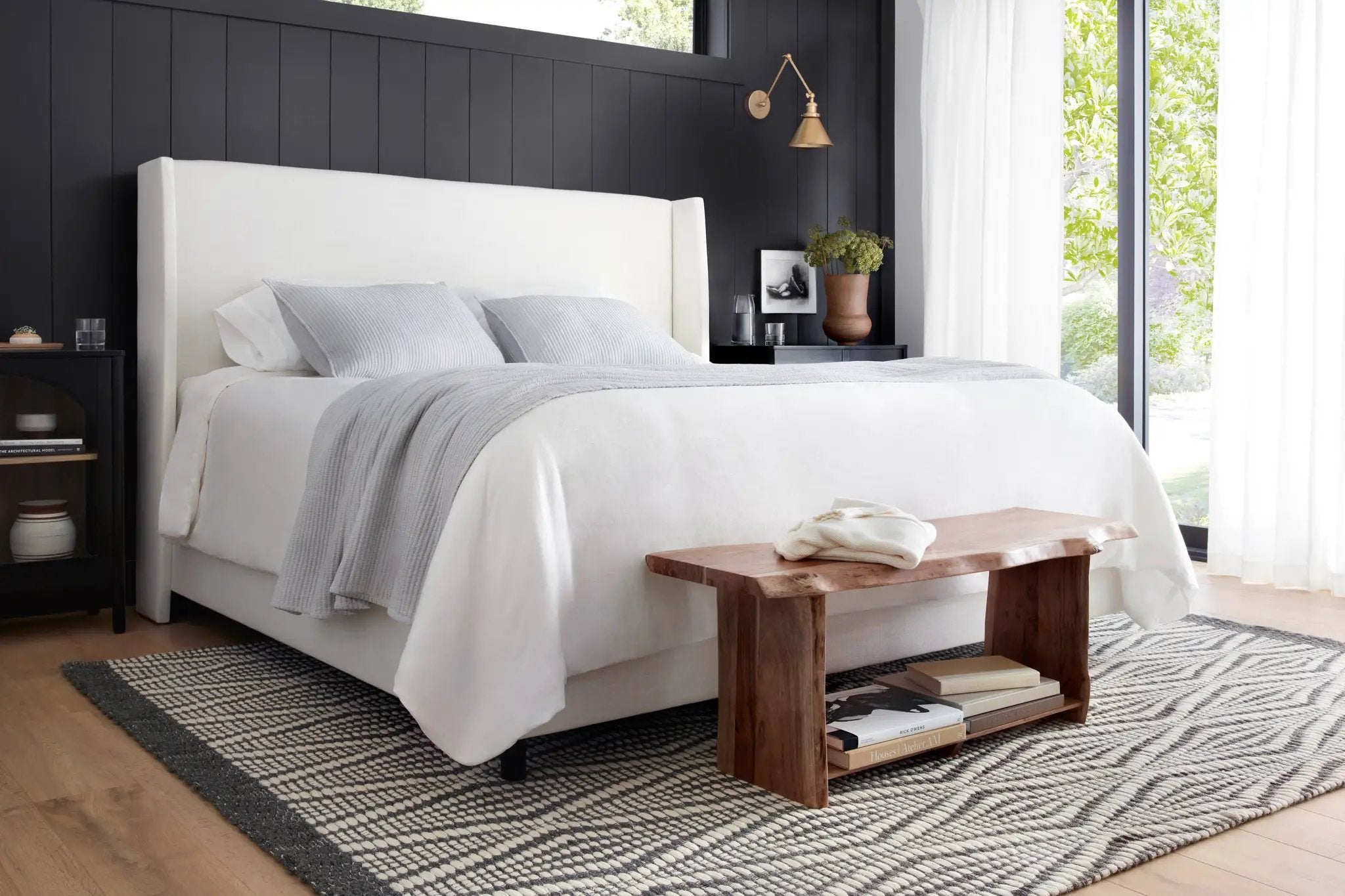 Kenzie KNZ-01 Ivory / Charcoal Area Rug by Loloi