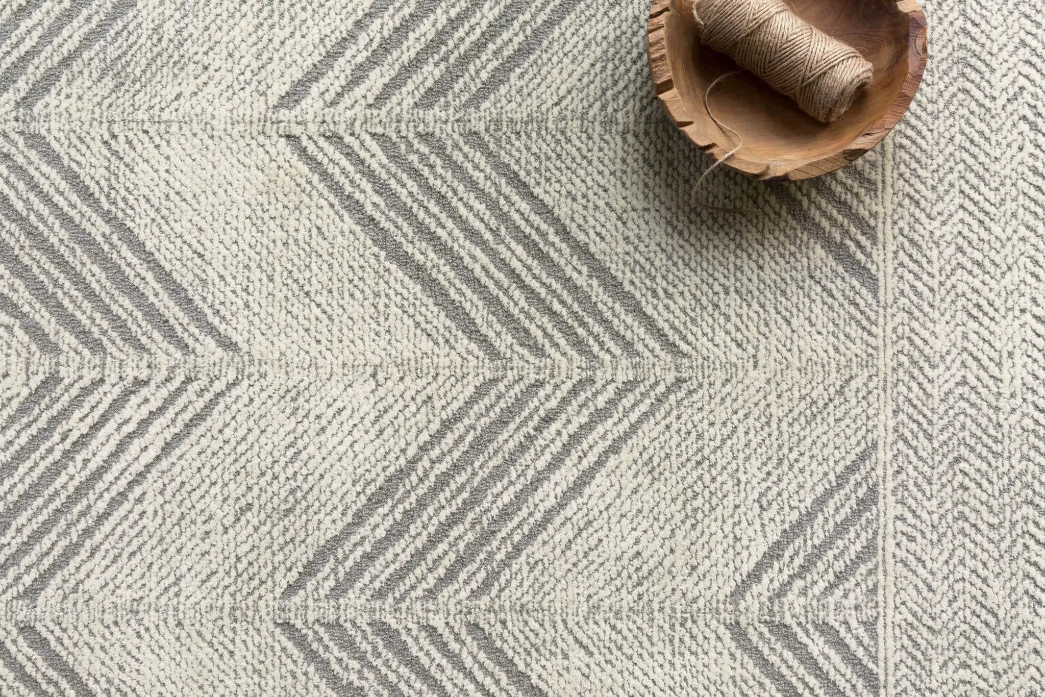 Kopa KO-02 Grey / Ivory Area Rug by Loloi