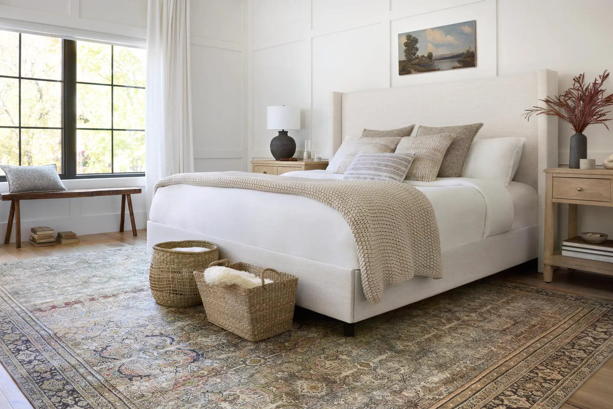 Layla LAY-03 Olive / Charcoal Area Rug by Loloi