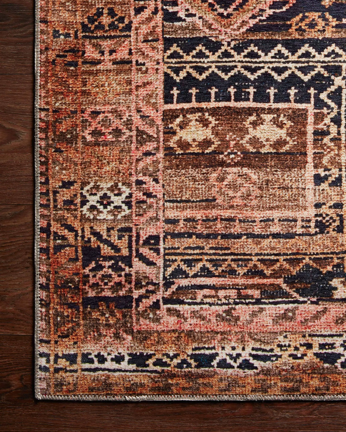 Layla LAY-14 Mocha / Blush Area Rug by Loloi