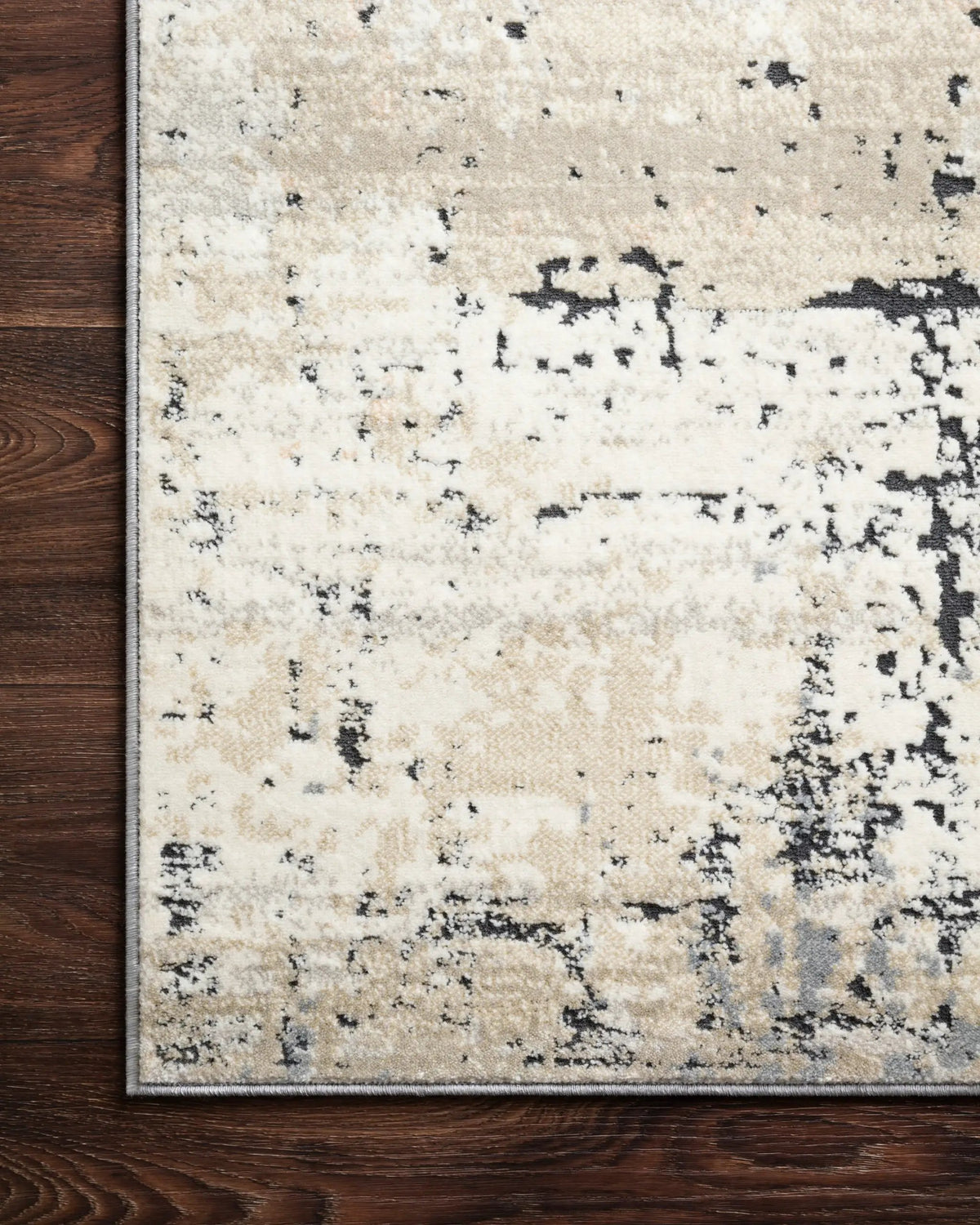 Lucia LUC-06 Granite Area Rug by Loloi