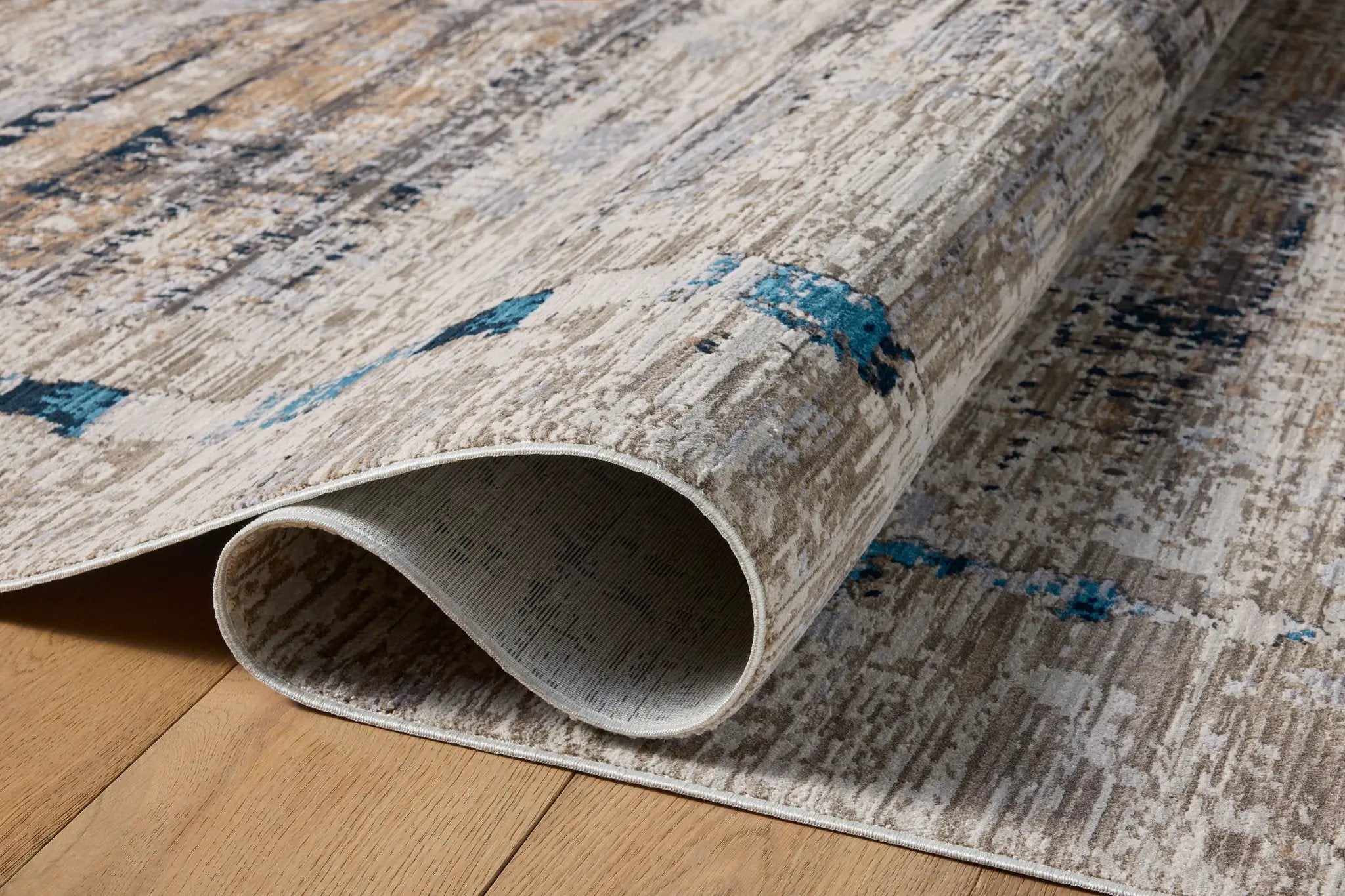 Leigh LEI-01 Granite / Slate Area Rug by Loloi