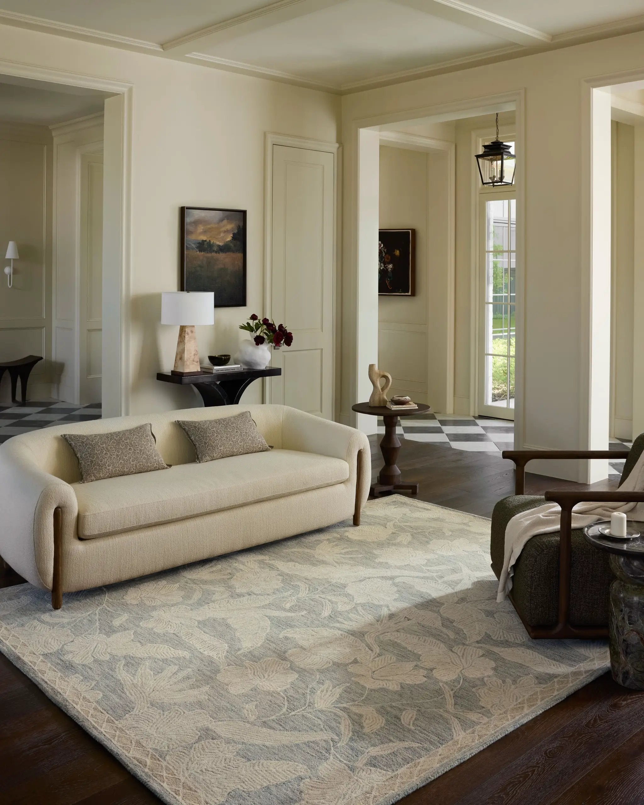 Lenore LNO-01 Blue / Natural Area Rug by Loloi