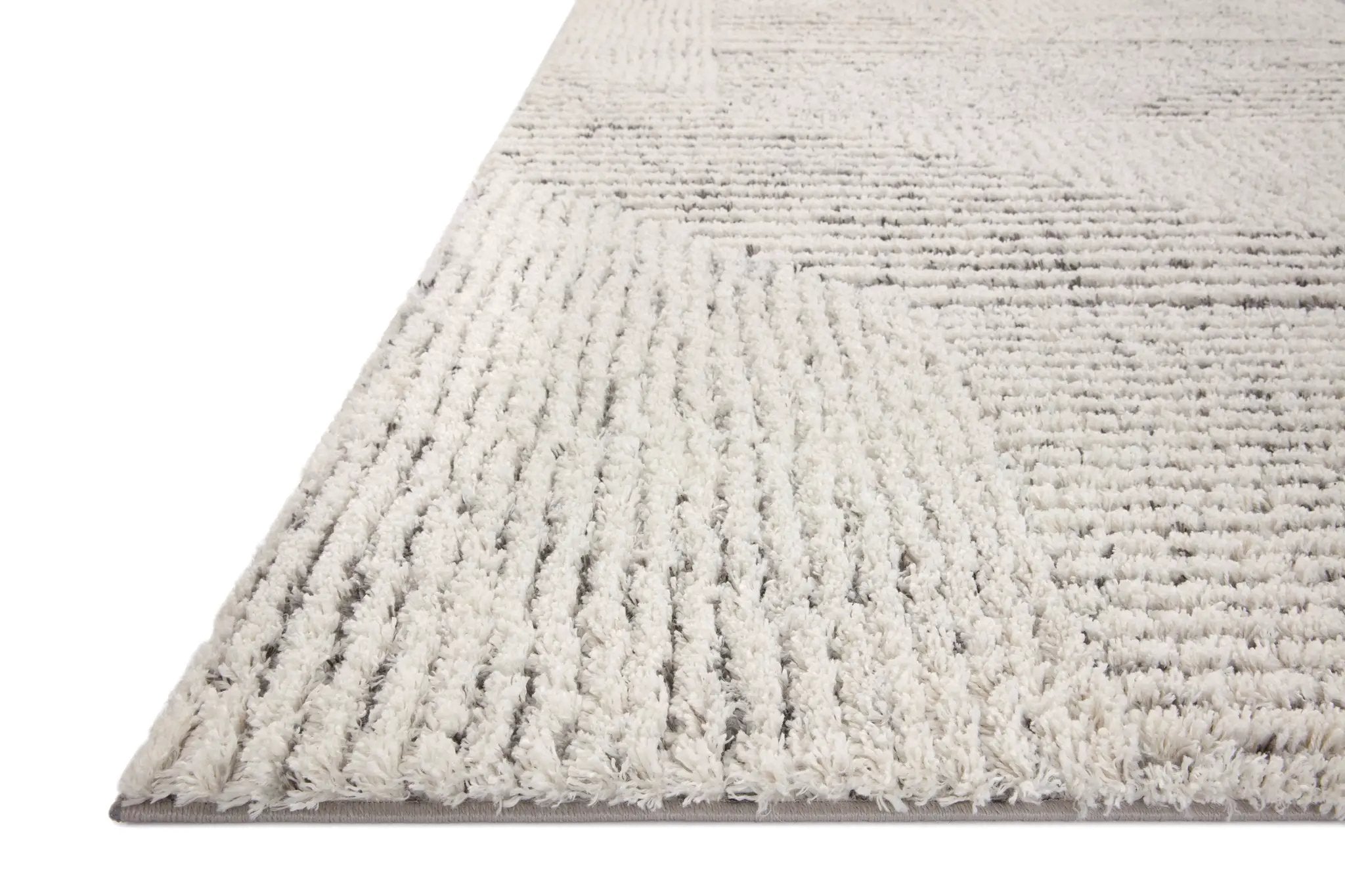 Levitt Shag LEV-02 Ivory / Grey Area Rug by Loloi