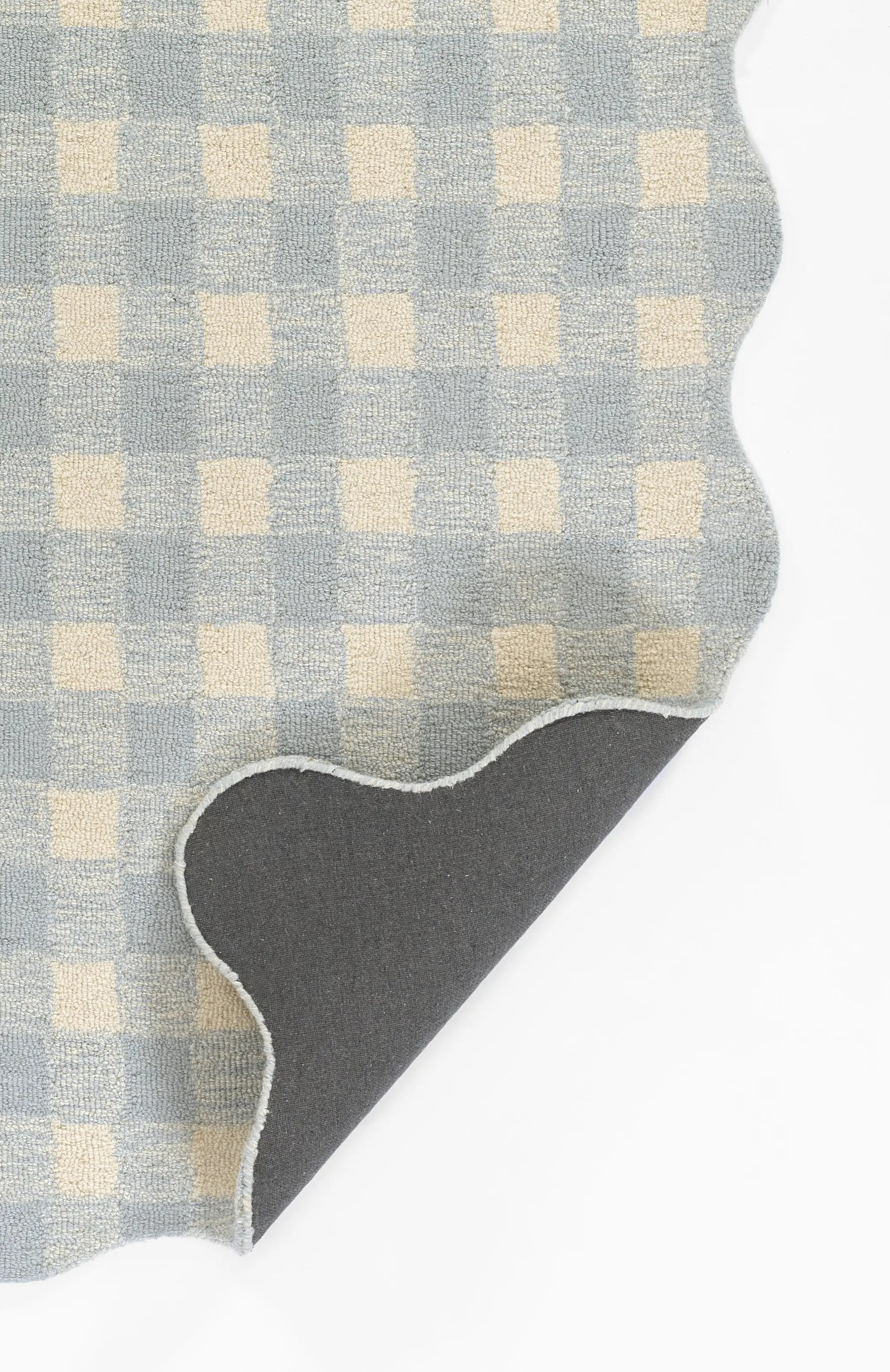 Lily LIY-1 Blue Area Rug by Momeni