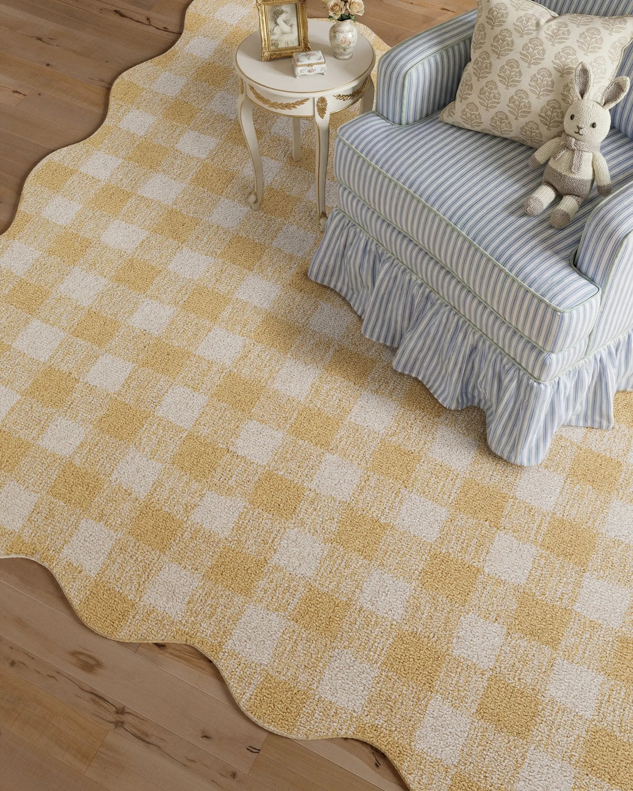 Lily LIY-1 Yellow Area Rug, cheerful hand-tufted wool with whimsical patterns