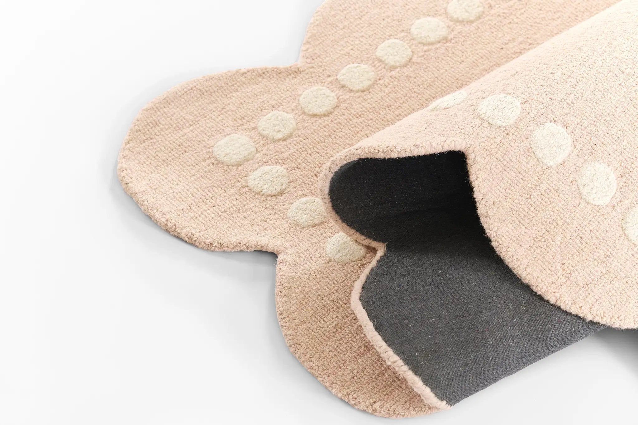 Lily LIY-3 Pink Area Rug by Momeni