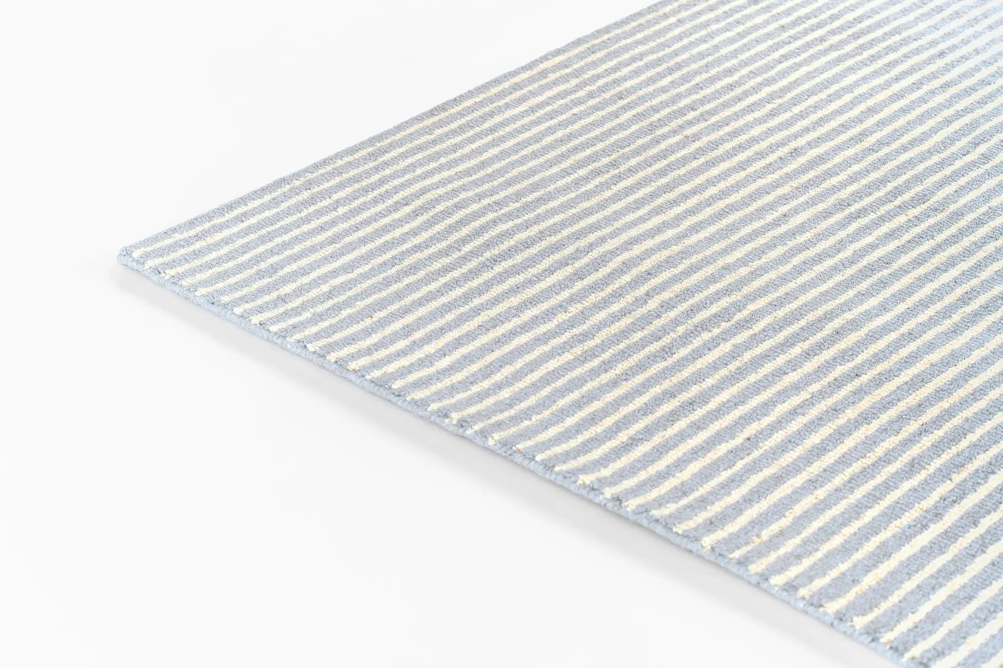 Lily LIY-5 Blue Area Rug by Momeni