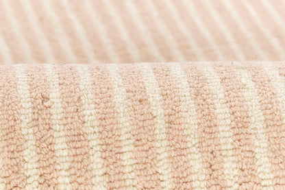 Lily LIY-5 Pink Area Rug, soft pink hand-tufted wool with visual sweetness