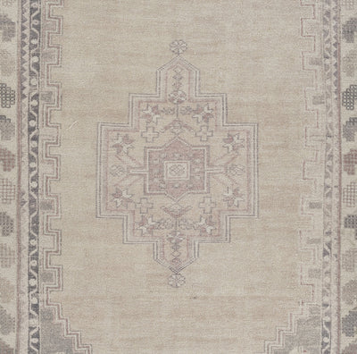 Momeni Luna LNA-2 Sand Hand Tufted Area Rug