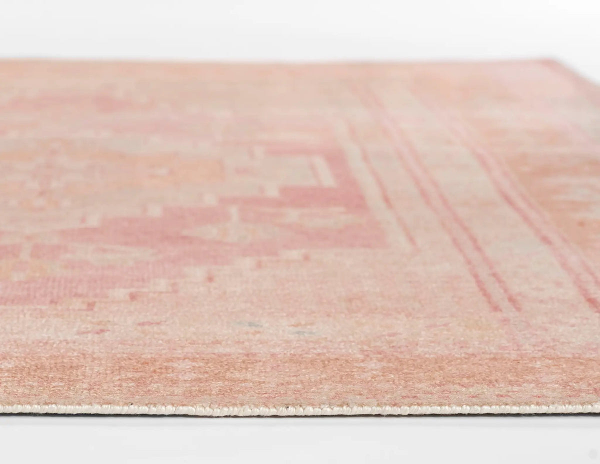 Luna LNA-3 Pink Area Rug by Momeni