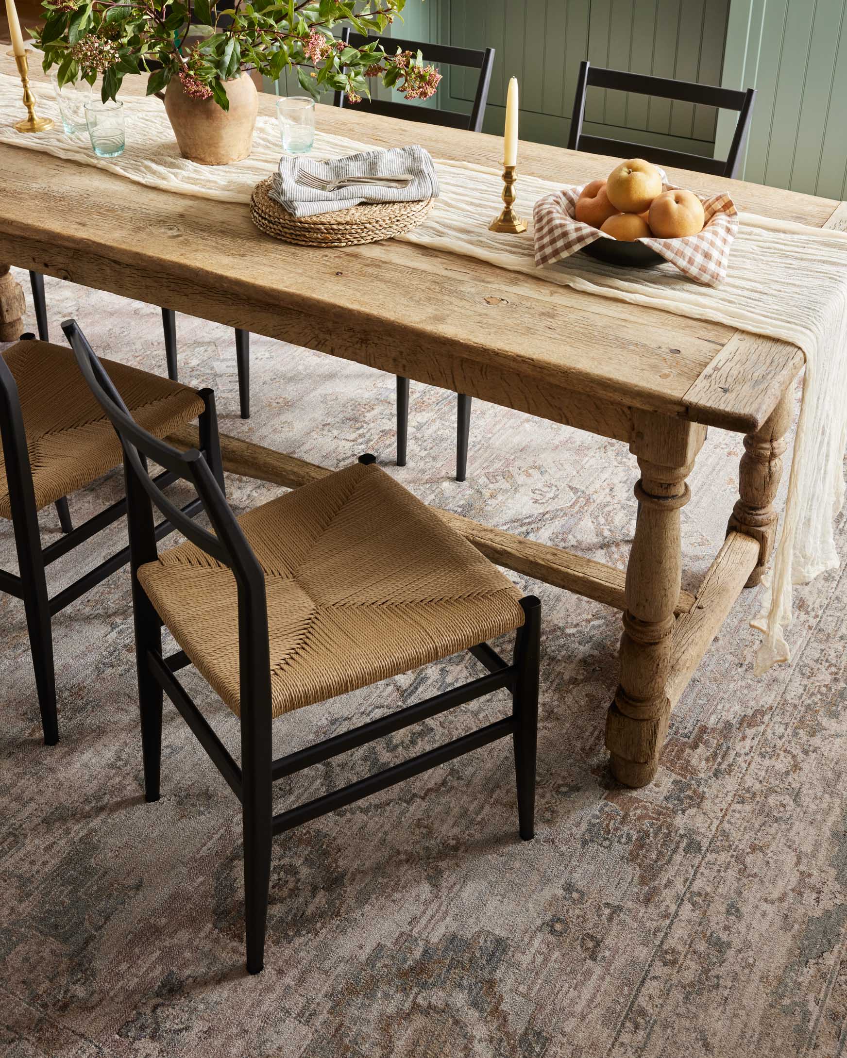 Loloi Lyra LYR-01 Blush / Dove Area Rug