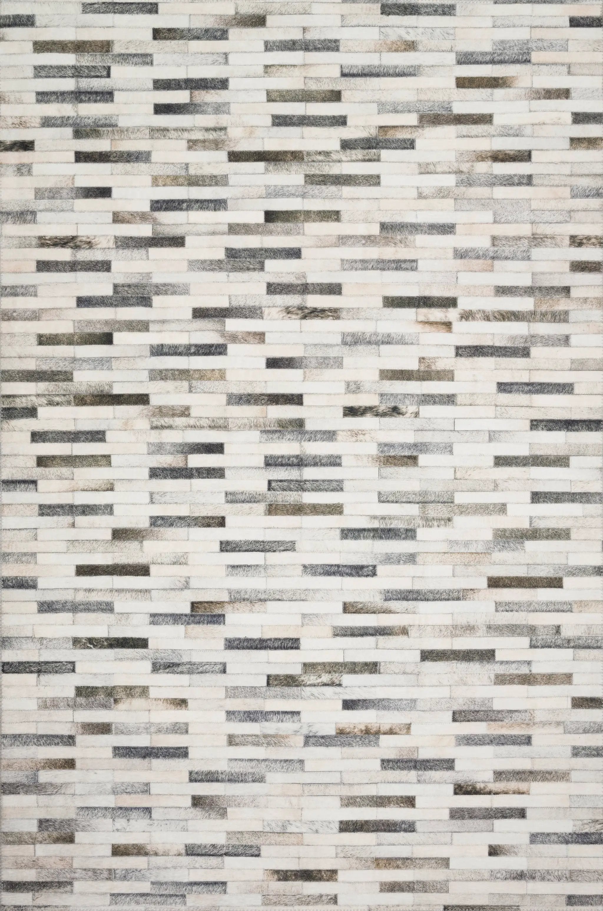 Maddox MAD-01 Ivory / Grey Area Rug by Loloi