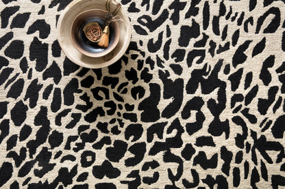 Loloi Masai MAS-02 Black / Ivory Area Rug