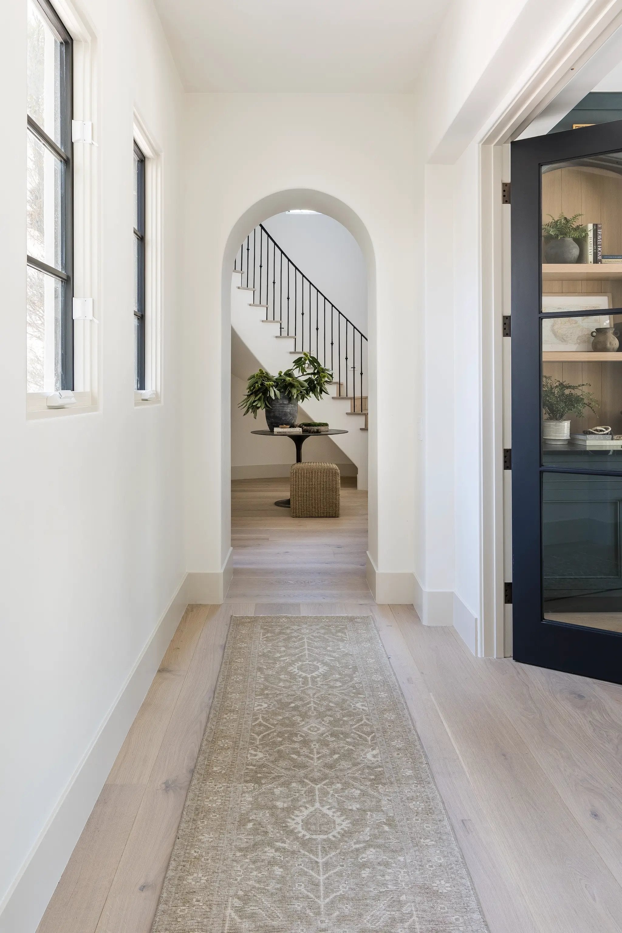 Menorca MEN-2 (Bazzaar) Cream Area Rug by Pure Salt by Momeni