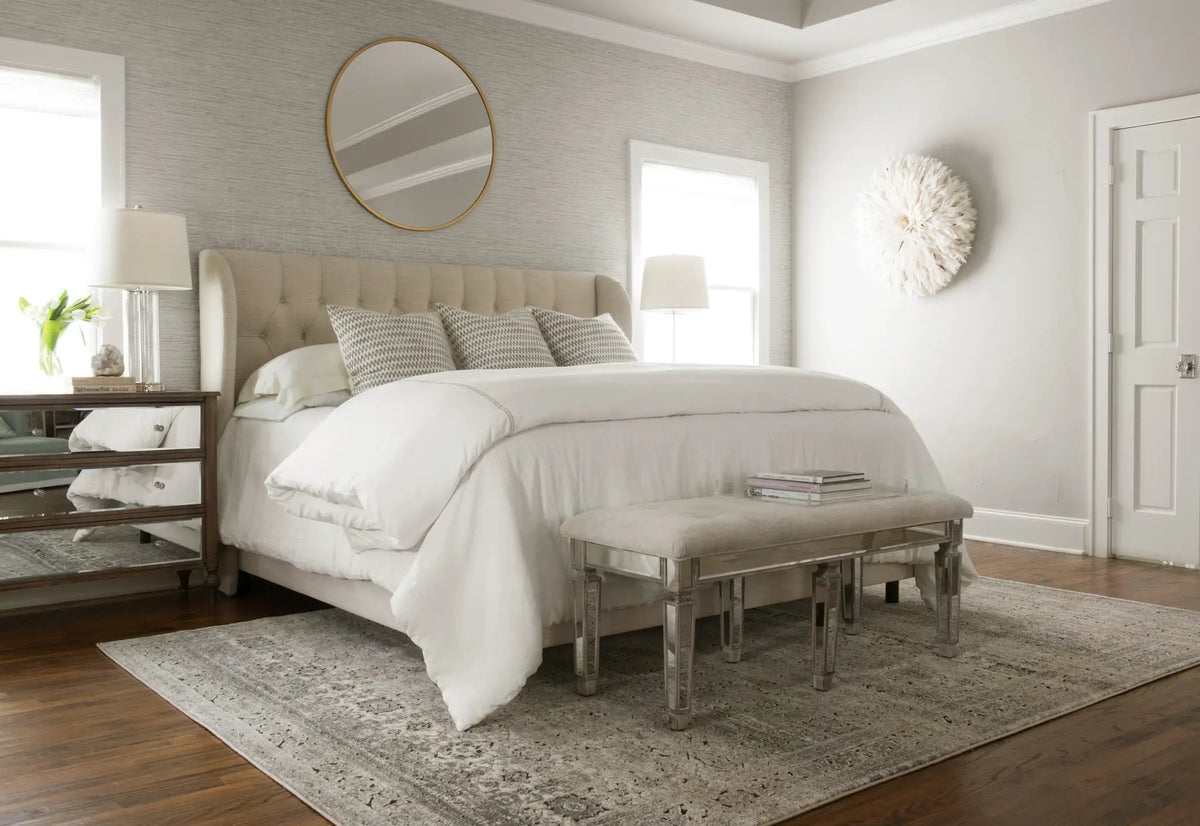 Millennium MV-02 Grey / Charcoal Area Rug by Loloi