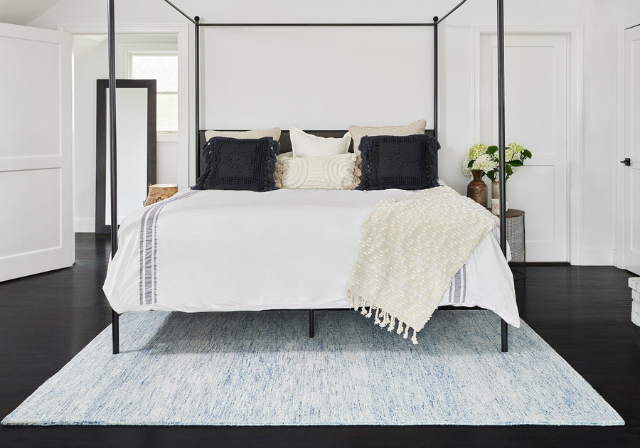 Momeni James JAM-1 Light Blue Rug