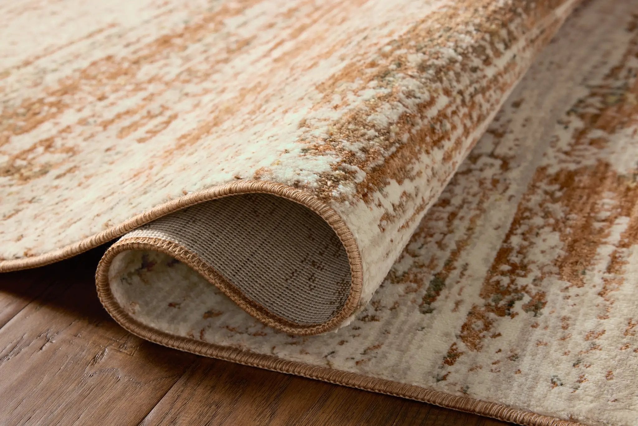 Nellie NEL-04 Copper / Pebble Area Rug by Loloi