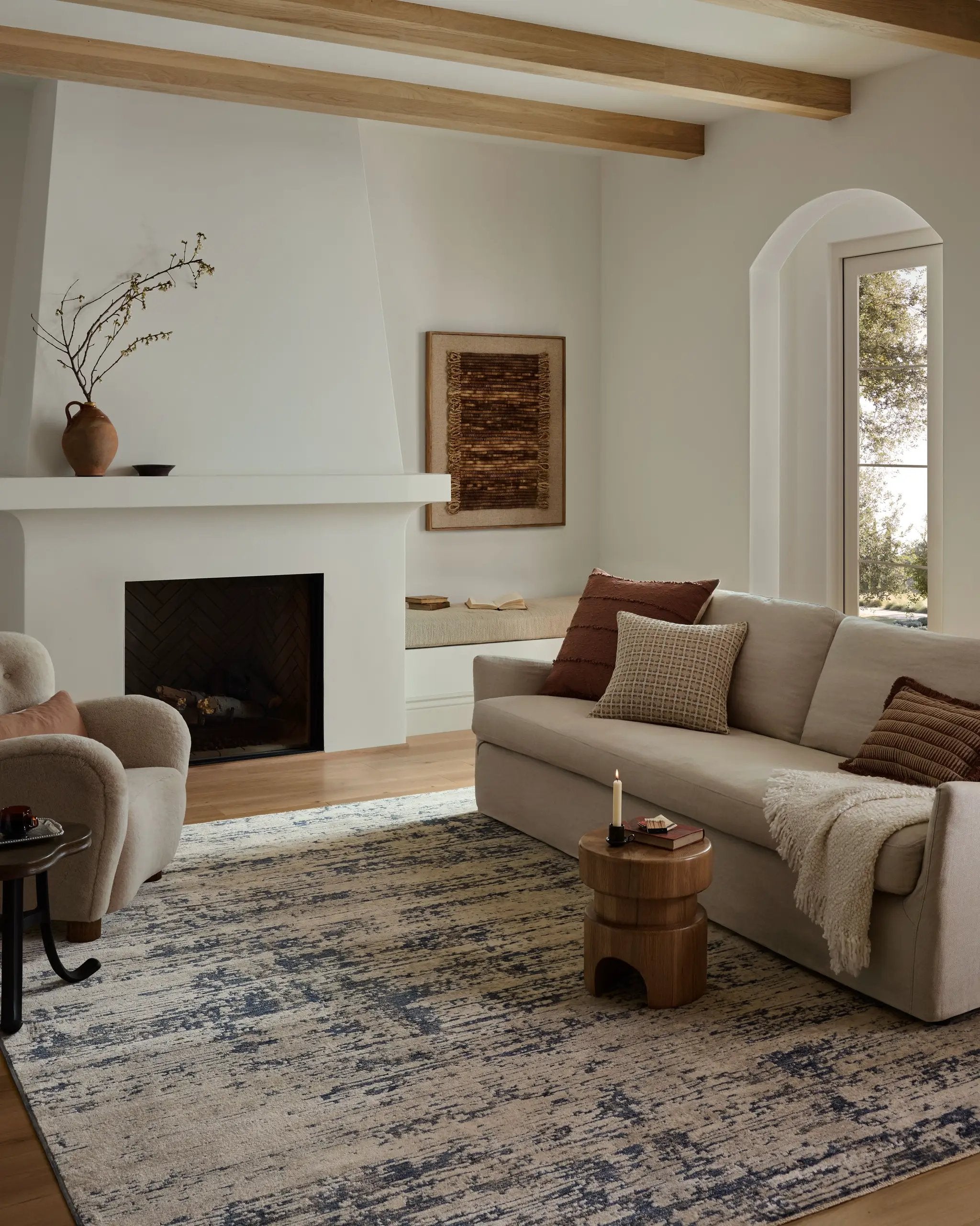 Nellie NEL-05 Dove / Blue Area Rug by Loloi