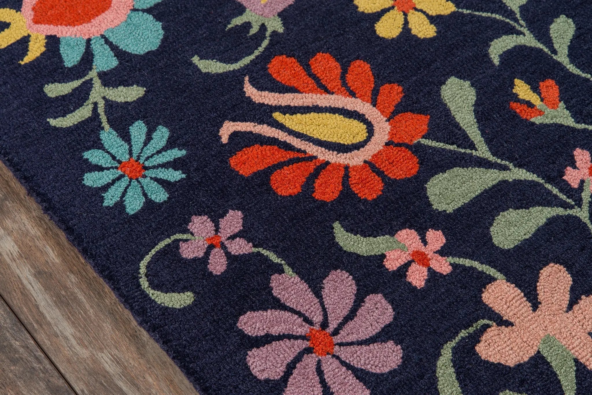 Newport NP-20 Navy Area Rug by Momeni