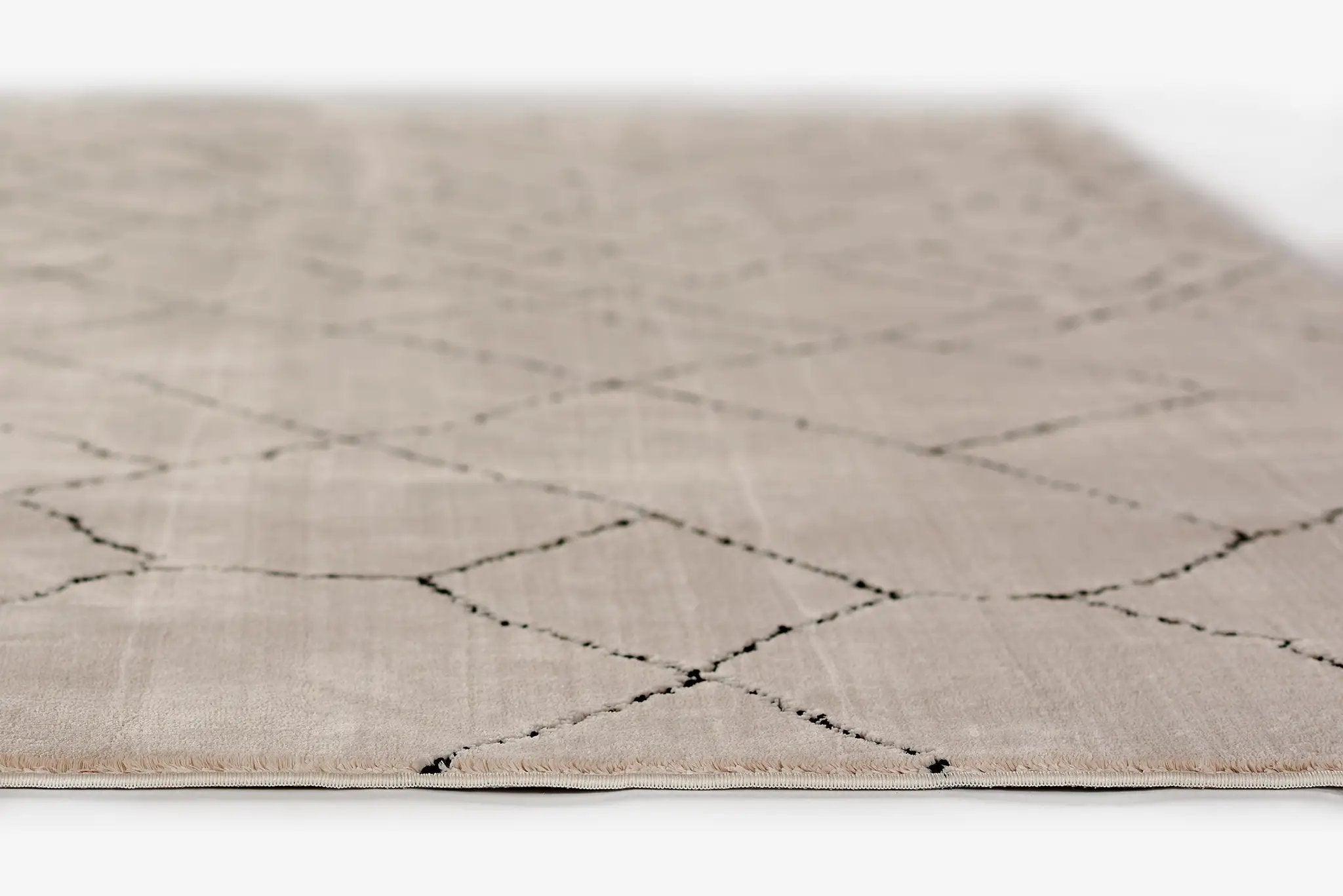 Noho NO-05 Ivory Area Rug by Momeni