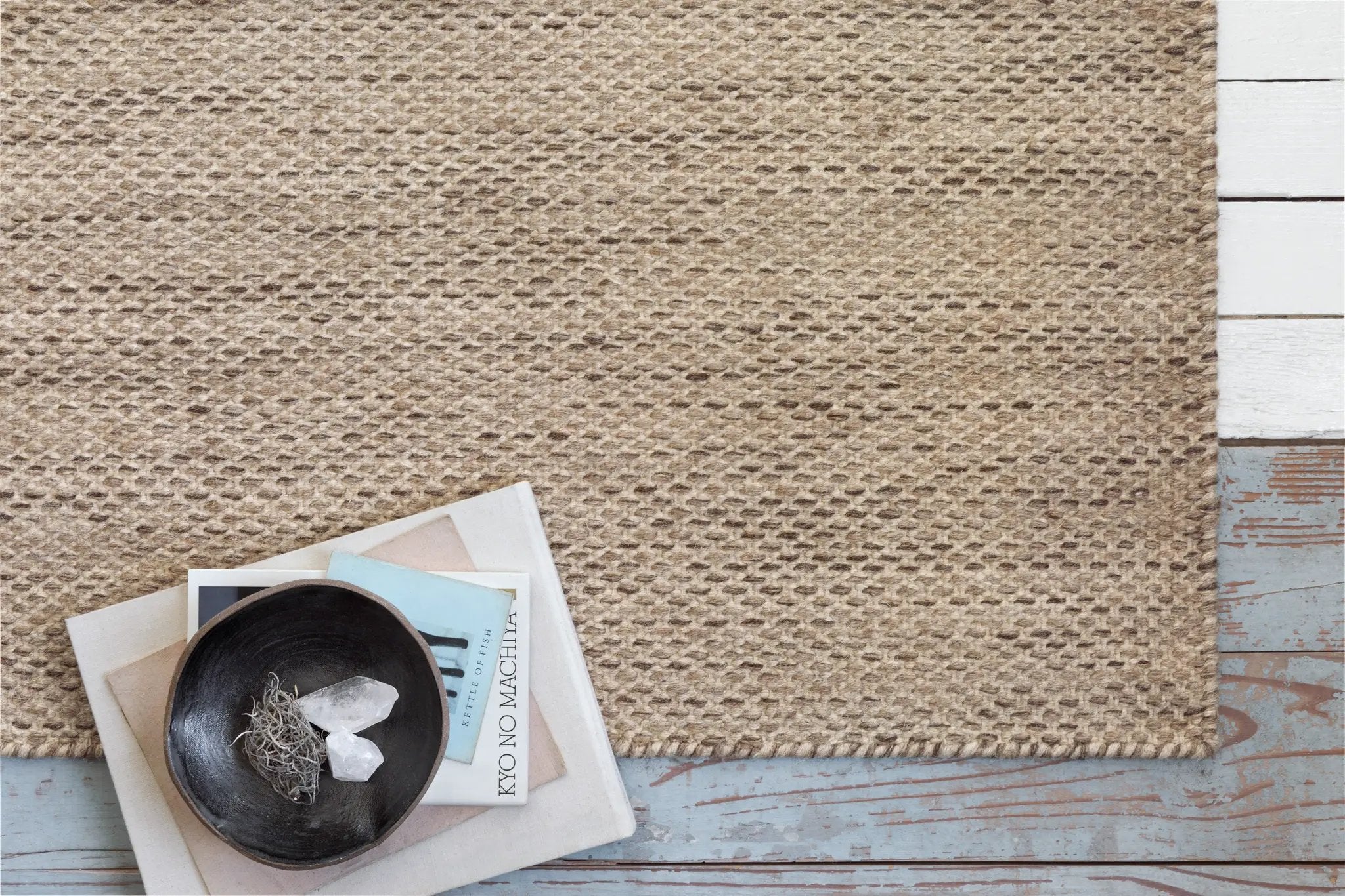 Oakwood OK-01 Wheat Area Rug by Loloi