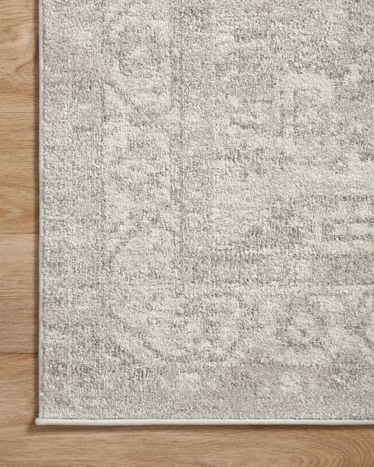 Odette ODT-02 Silver / Ivory Area Rug by Loloi