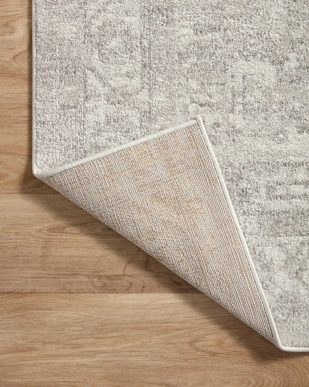 Odette ODT-02 Silver / Ivory Area Rug by Loloi
