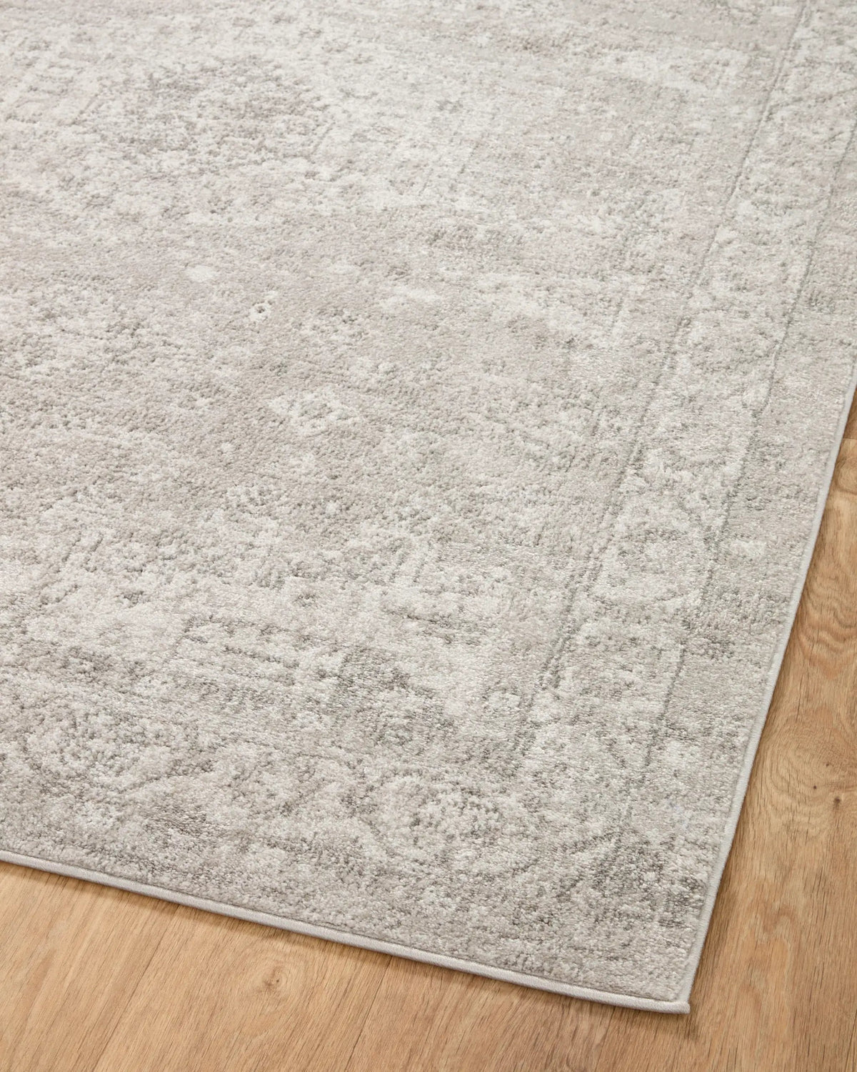 Odette ODT-02 Silver / Ivory Area Rug by Loloi