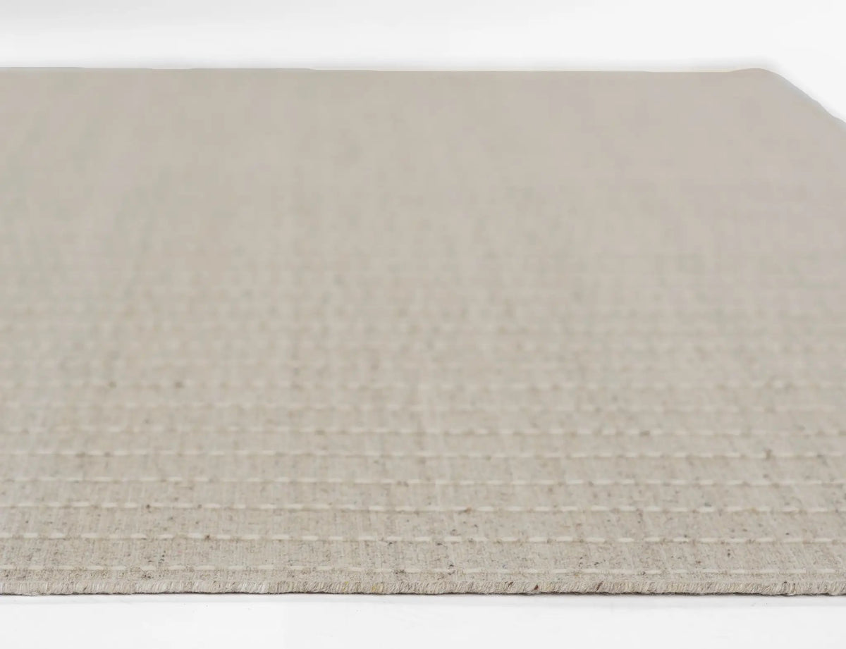 Oliver OLI-1 Natural Area Rug by Momeni
