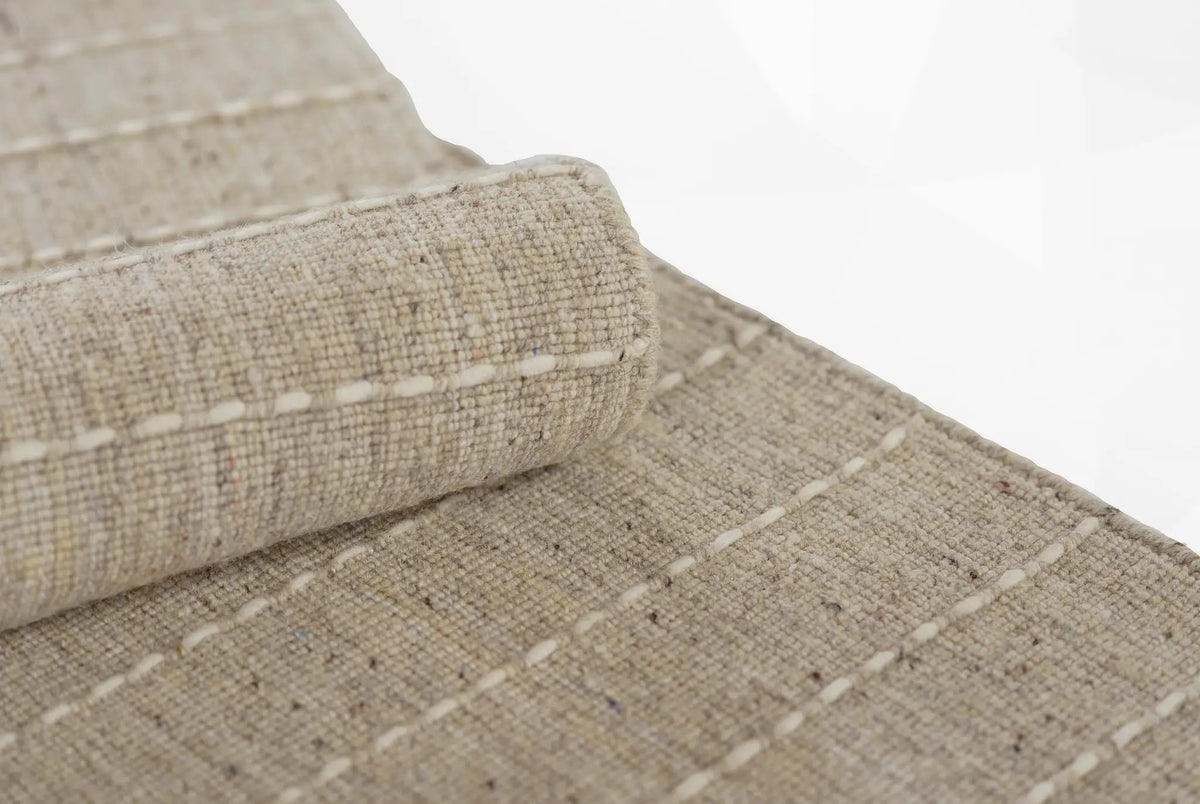 Oliver OLI-1 Natural Area Rug by Momeni