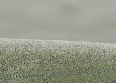 Momeni Ombre OMB-1 Green Area Rug